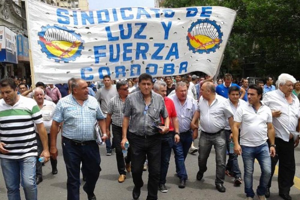 luzyfuerza_1-r24knh9tu31wh1ibzgyv8exlg1zqkyhafeeu0fzk34