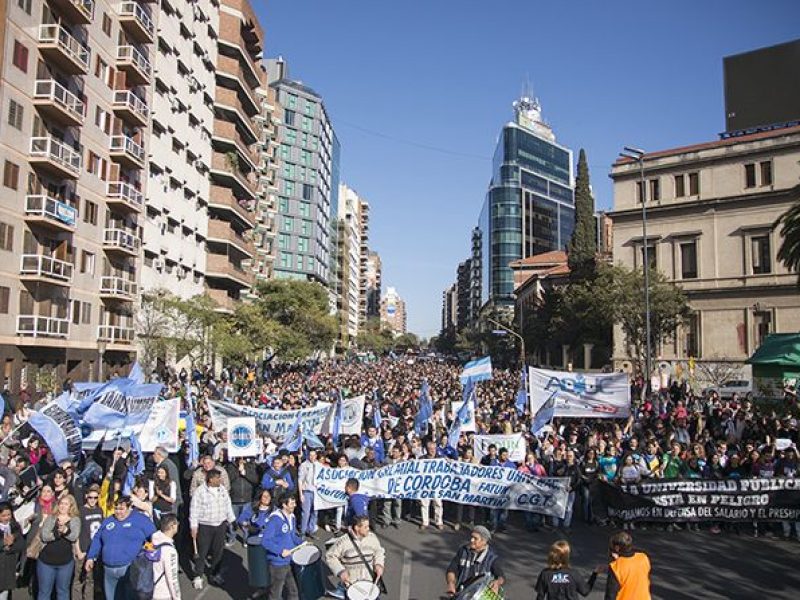 marcha universitaria