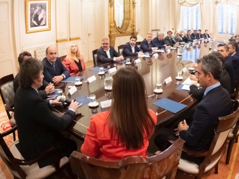 milei-con-gobernadores-1808037