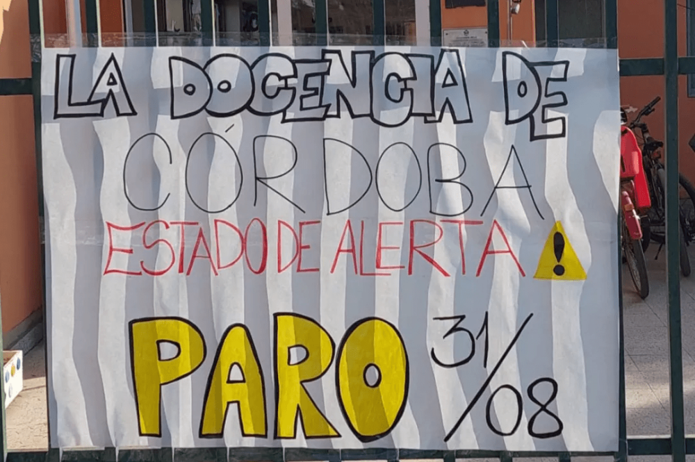 multimedia.normal.8a1c3d4f782ce1c8.7061726f20646f63656e746520627920554550435f6e6f726d616c2e77656270