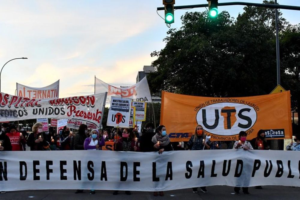 multimedia.normal.b2d077a79b3594d3.31302d30362d323032305f6c615f756e696f6e5f64655f74726162616a61646f5f6e6f726d616c2e6a7067