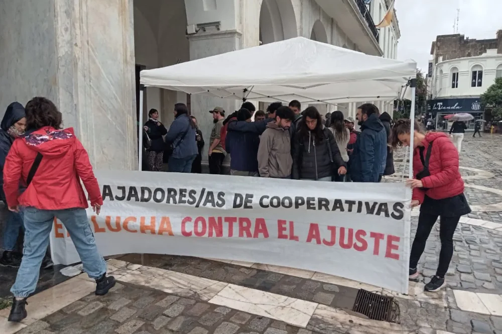 multimedia.normal.b5720f253549c046.QXNhbWJsZWEgY29vcCB0cmFiIExOTV9ub3JtYWwud2VicA==