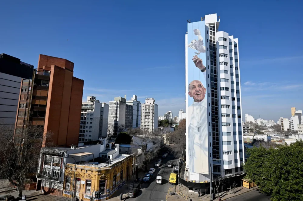 mural-papa-francisco-