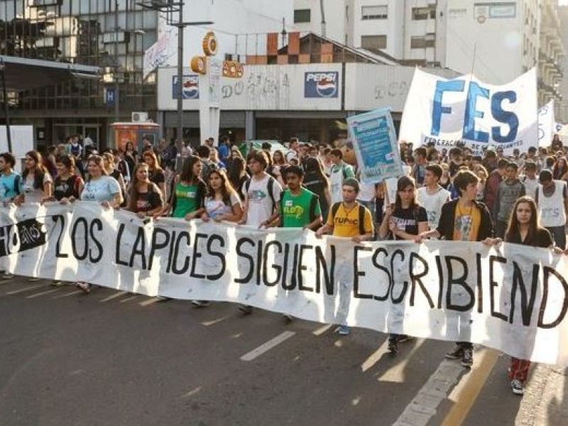 noche-de-los-lapices-