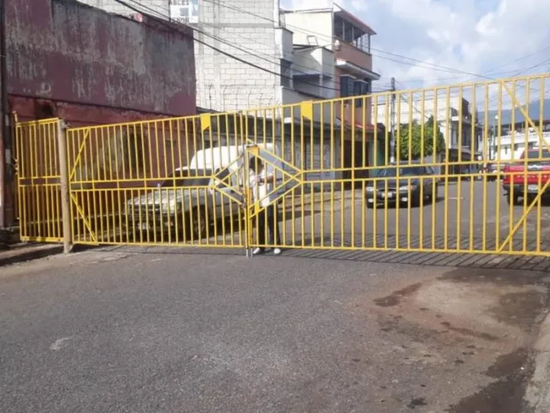 porton-villa-allende-cordoba