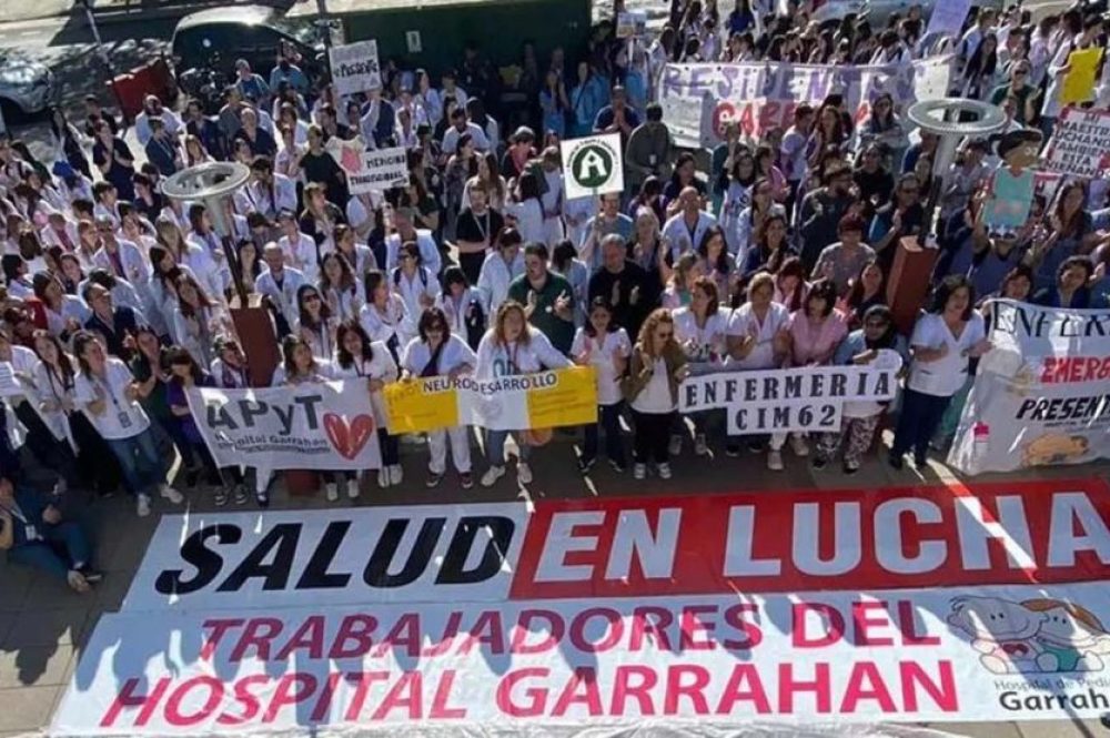 protesta-en-el-hospital-garrahan20250528-2031797