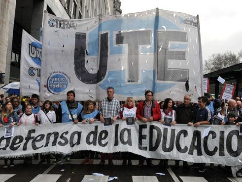 Docentes denuncian el hostigamiento del gobierno porteño hacia quienes son críticos de su gestión