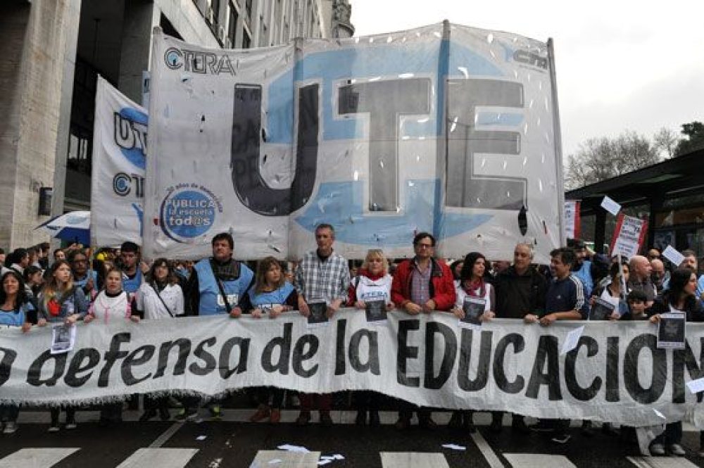 Docentes denuncian el hostigamiento del gobierno porteño hacia quienes son críticos de su gestión