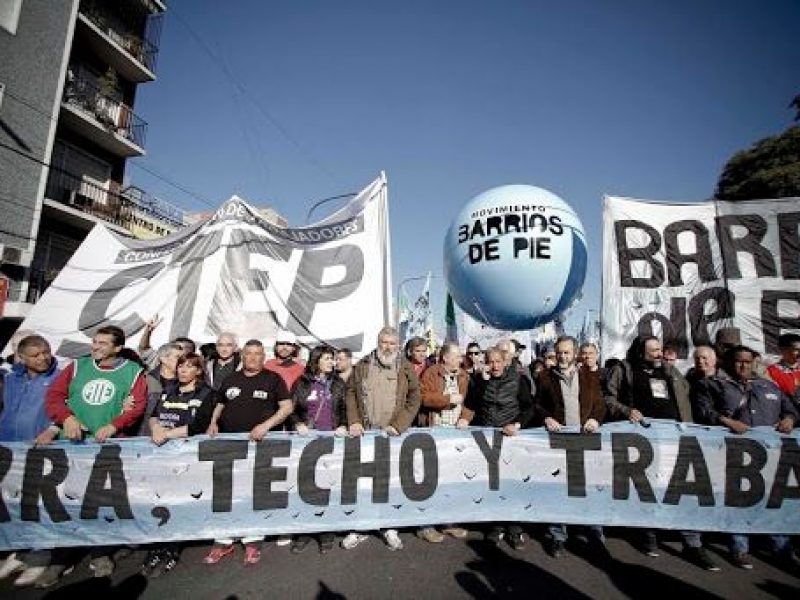 tierra techo y trabajo