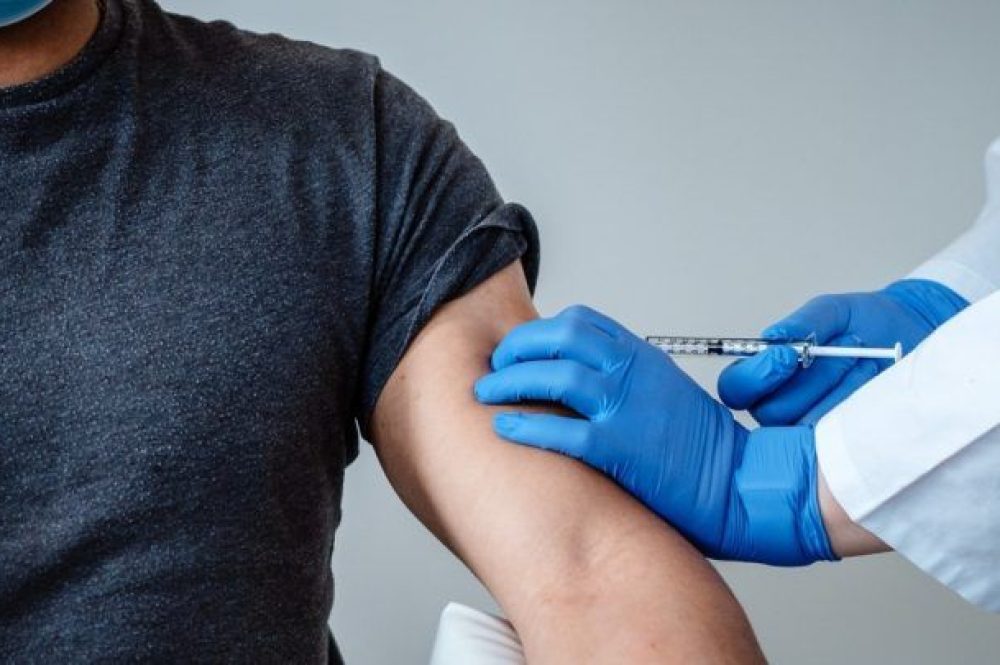 vacuna-brazo-780x405